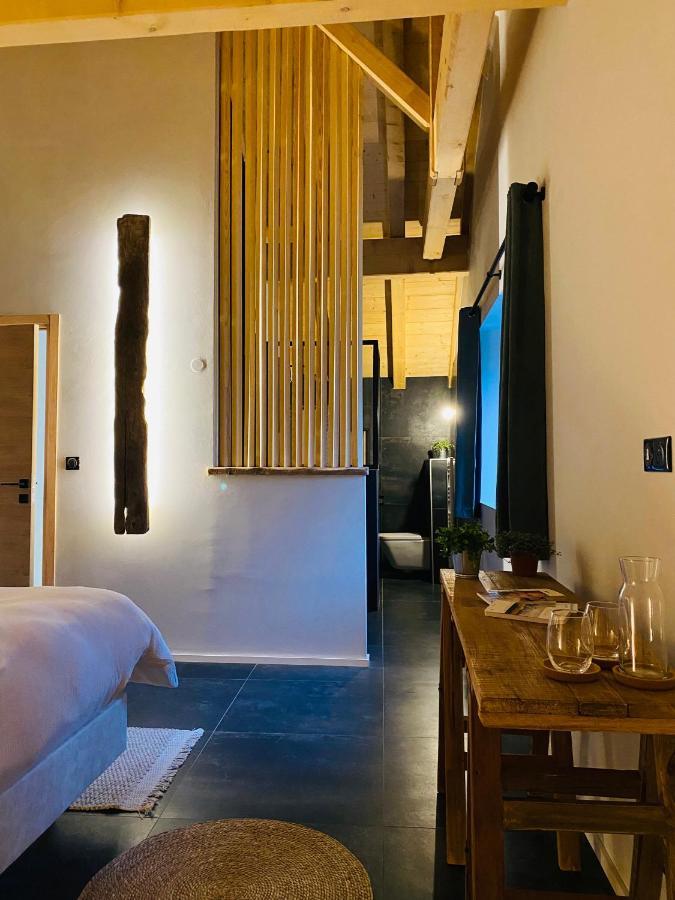 Hotel La Loge De La Dolarde - Chambre Nord-Est à Prémanon Extérieur photo