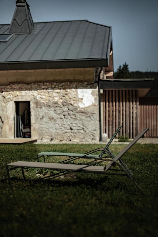Hotel La Loge De La Dolarde - Chambre Nord-Est à Prémanon Extérieur photo