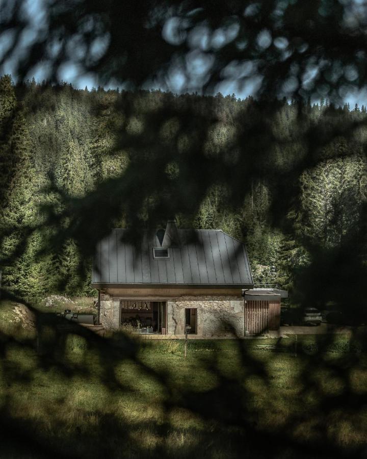 Hotel La Loge De La Dolarde - Chambre Nord-Est à Prémanon Extérieur photo
